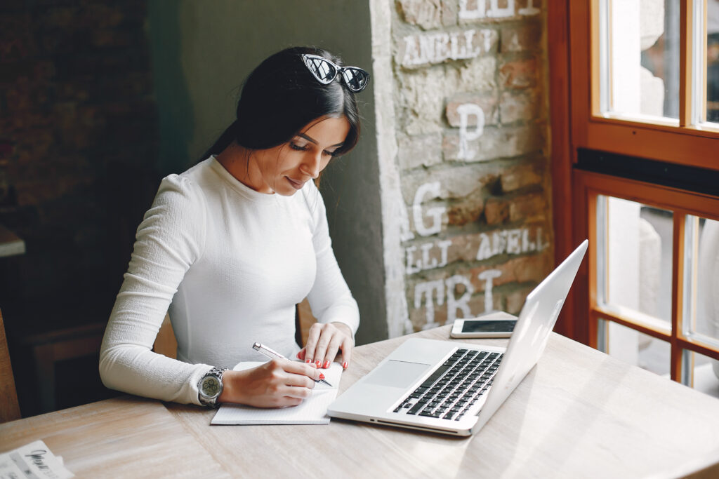 rule of three dalam content writing