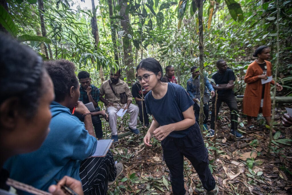 kampanye lingkungan putri utami