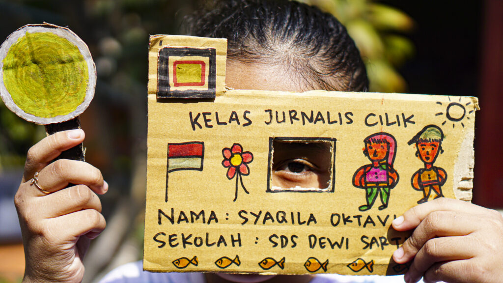 melatih rasa kritis pada anak