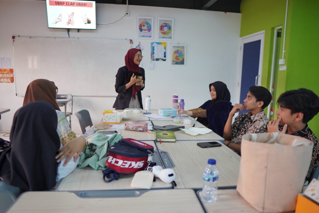 public speaking bagi PR