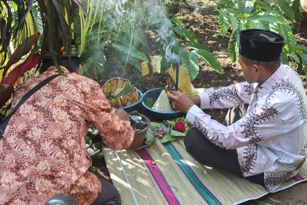 strategi komunikasi hotel tugu blitar
