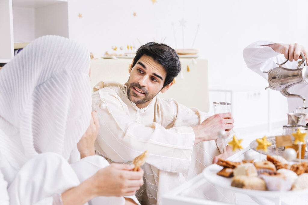 cara menghadapi pertanyaan keluarga saat lebaran